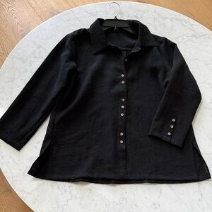 Black Button-Up Shirt Fridaze Small
